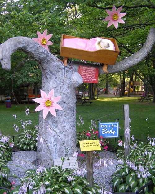 Deer Acres Storybook Amusement Park - Photos From Old Park Website (newer photo)